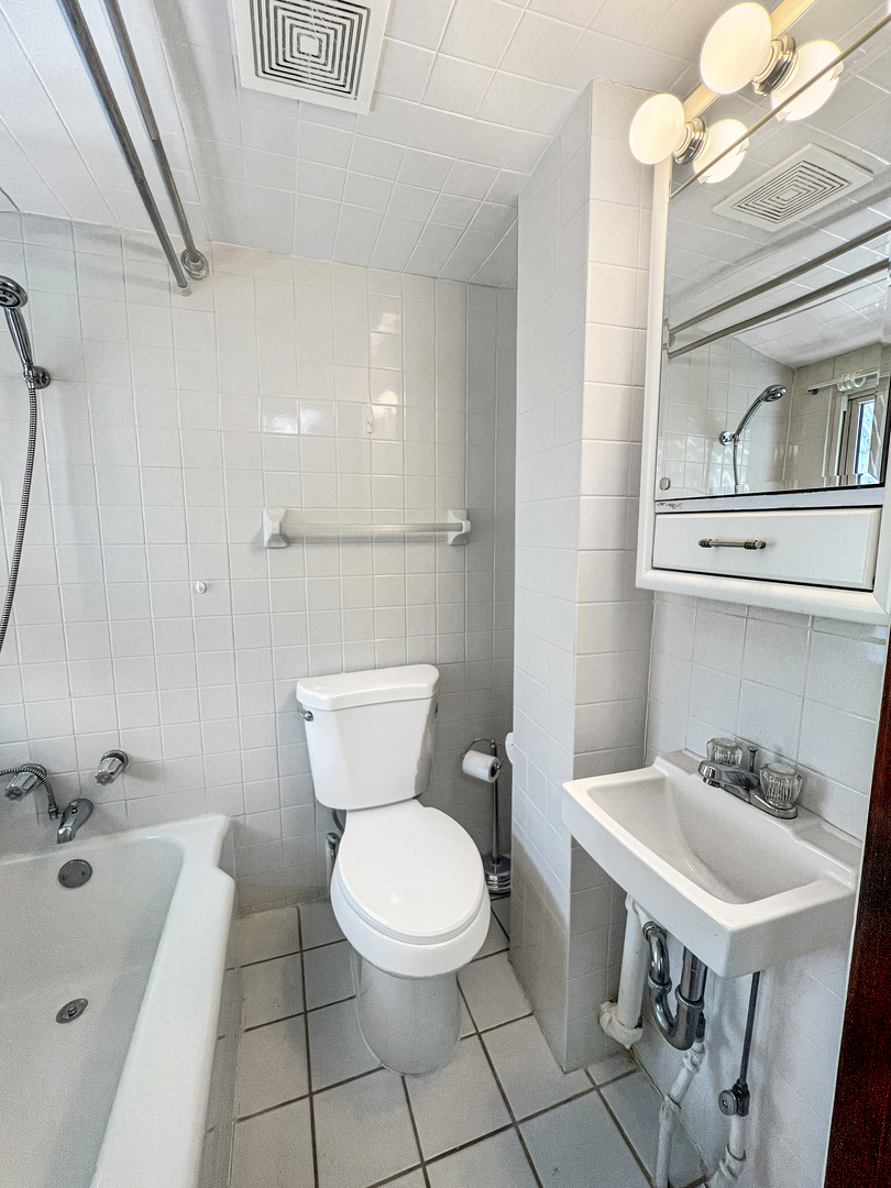 3328 N Schultz Drive Property Photo 24