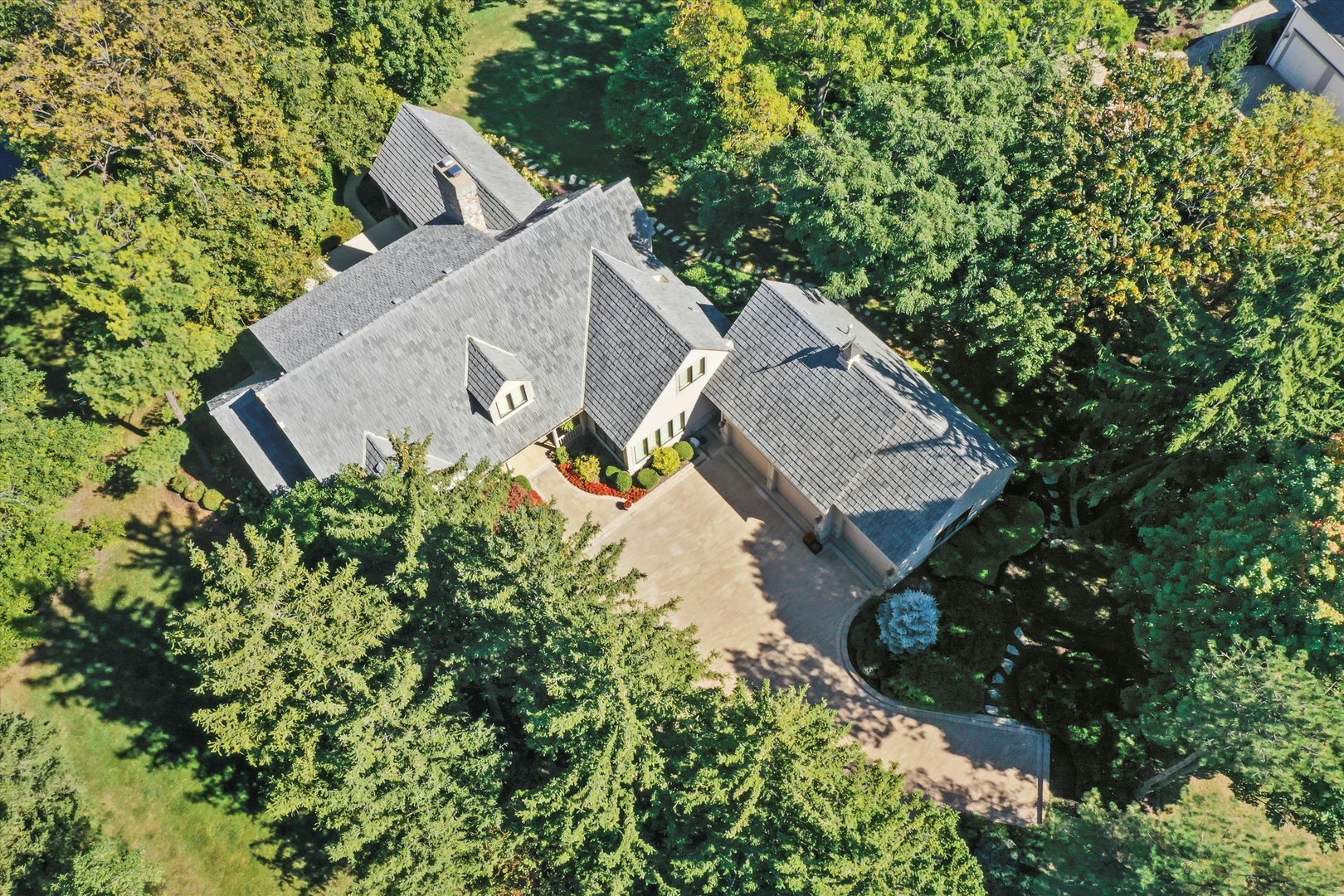 24 S Wynstone Dr Property Photo 8