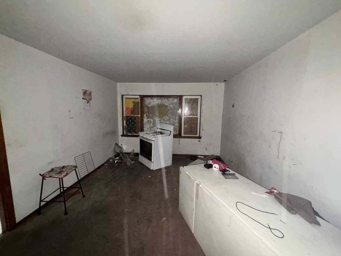 8044 S Cottage Grove Avenue Property Photo 12