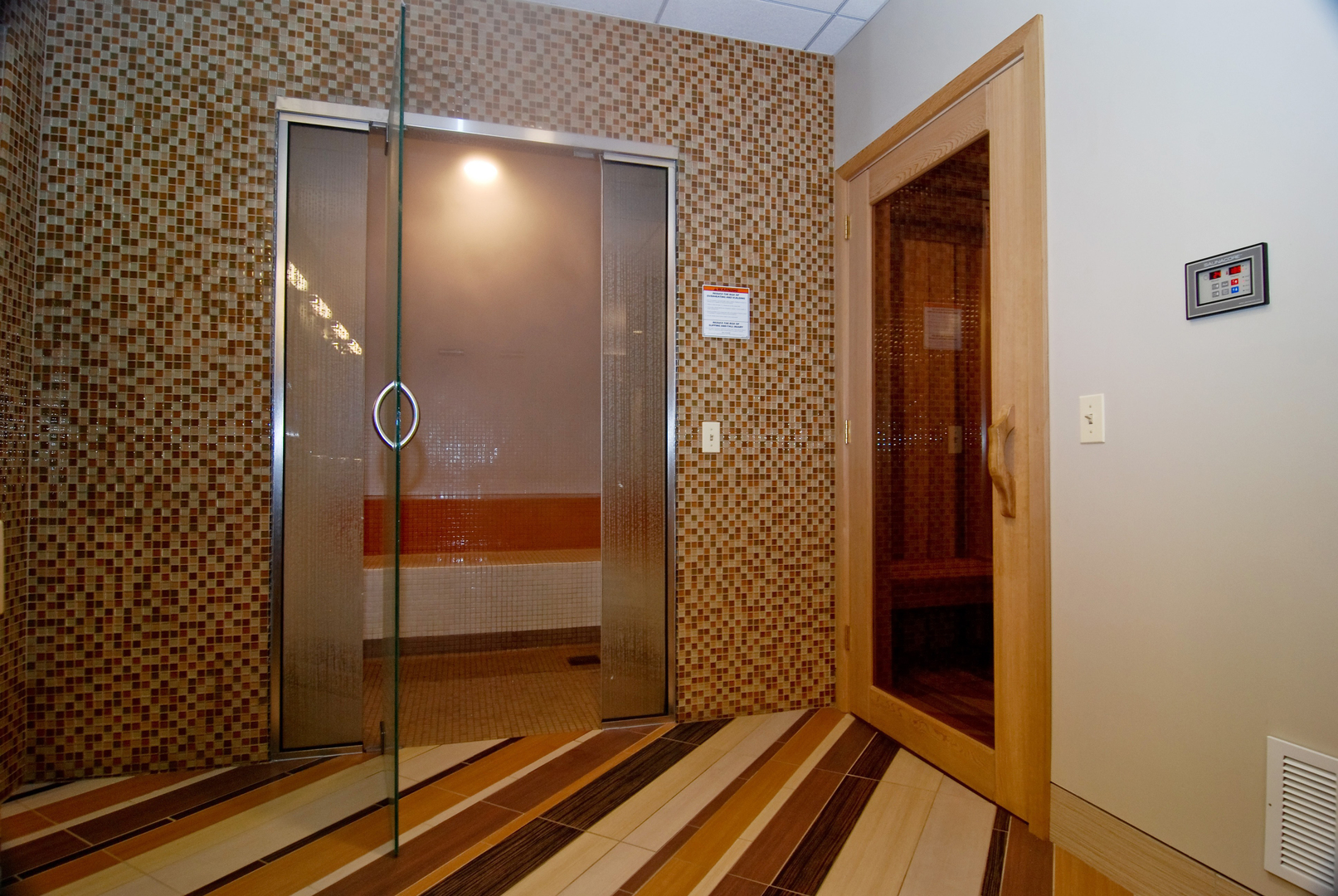 400 E Randolph Street 1830 Property Photo 50
