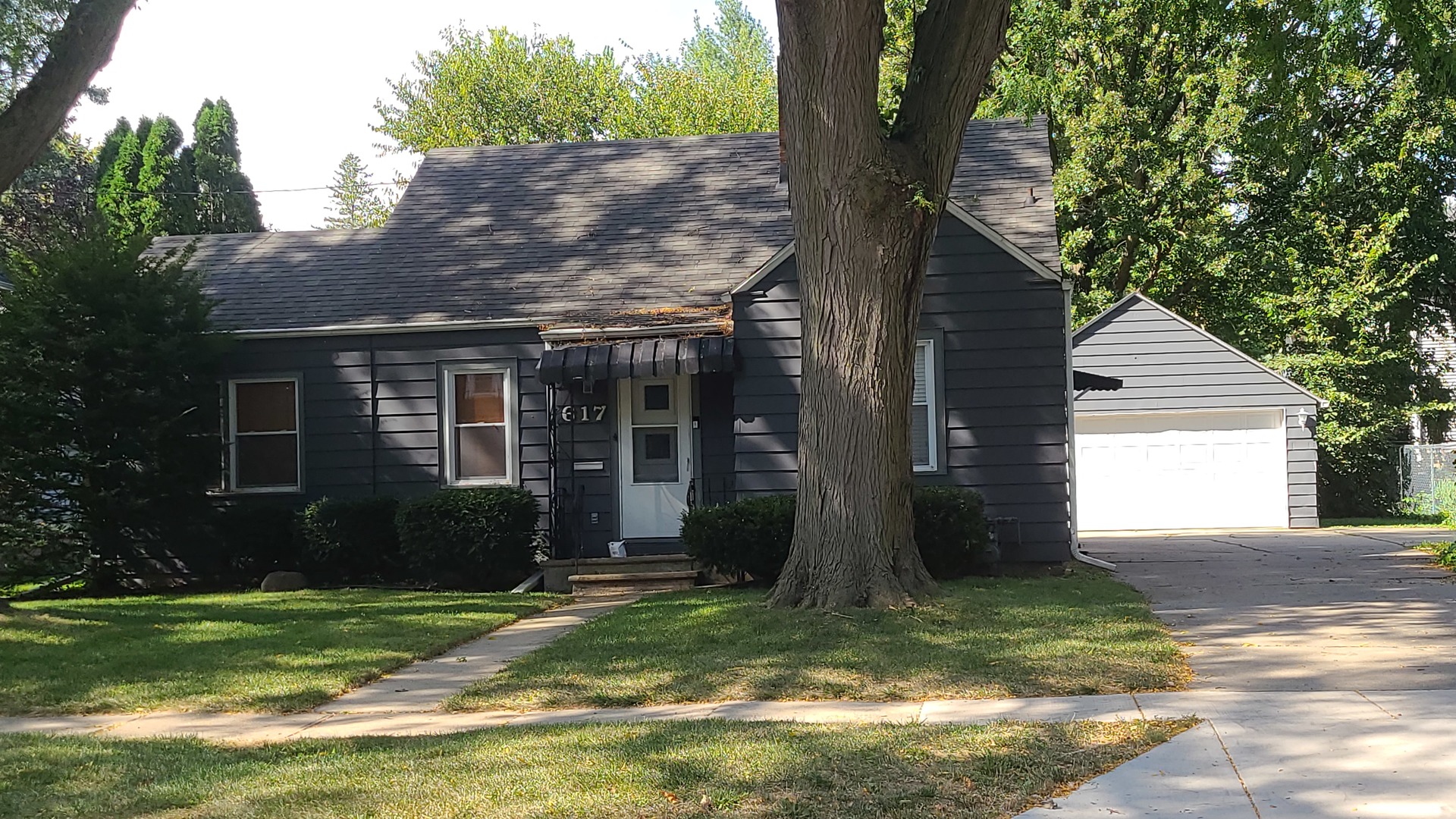617 E Morgan Street Property Photo 1