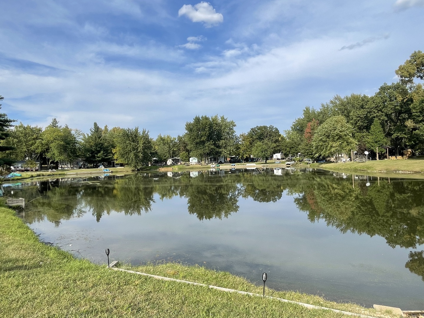 5-418 Woodhaven Lakes Property Photo 2