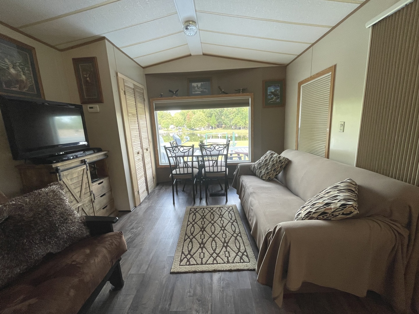 5-418 Woodhaven Lakes Property Photo 23