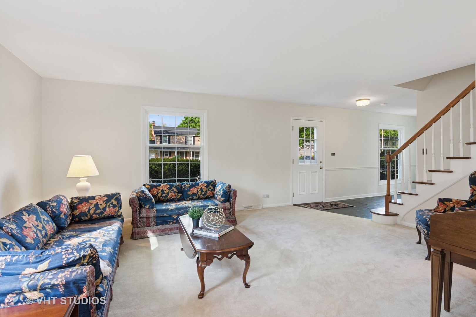 945 N Stark Drive Property Photo 8