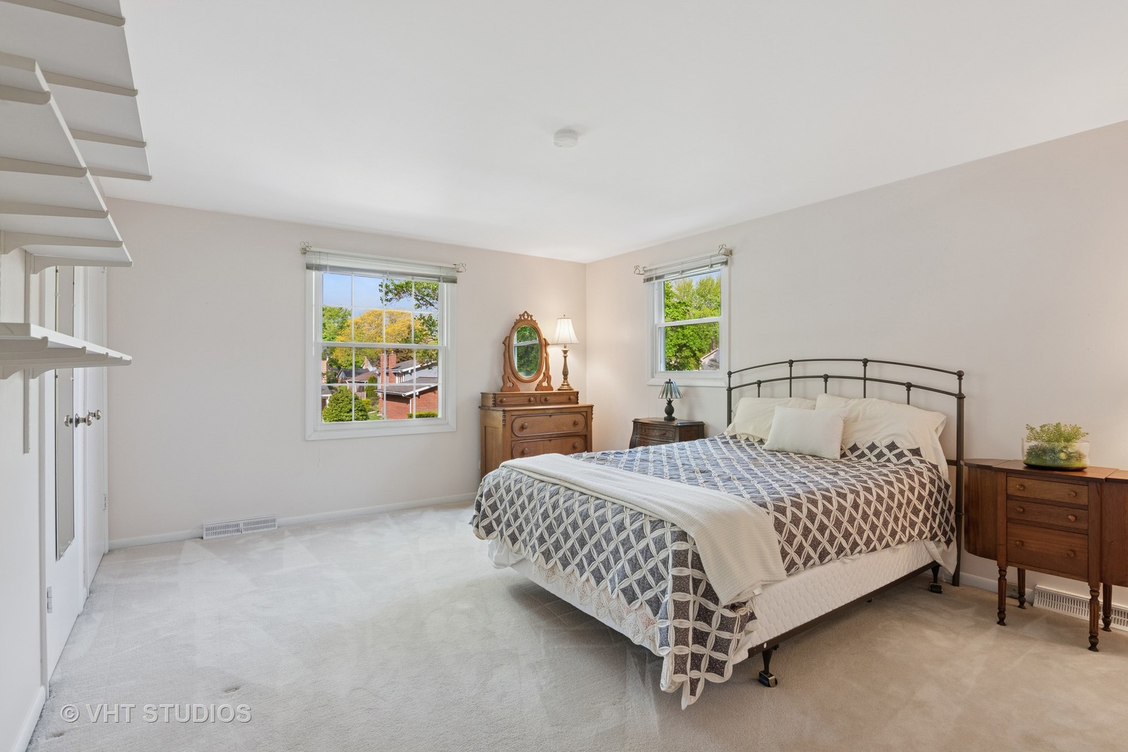 945 N Stark Drive Property Photo 17