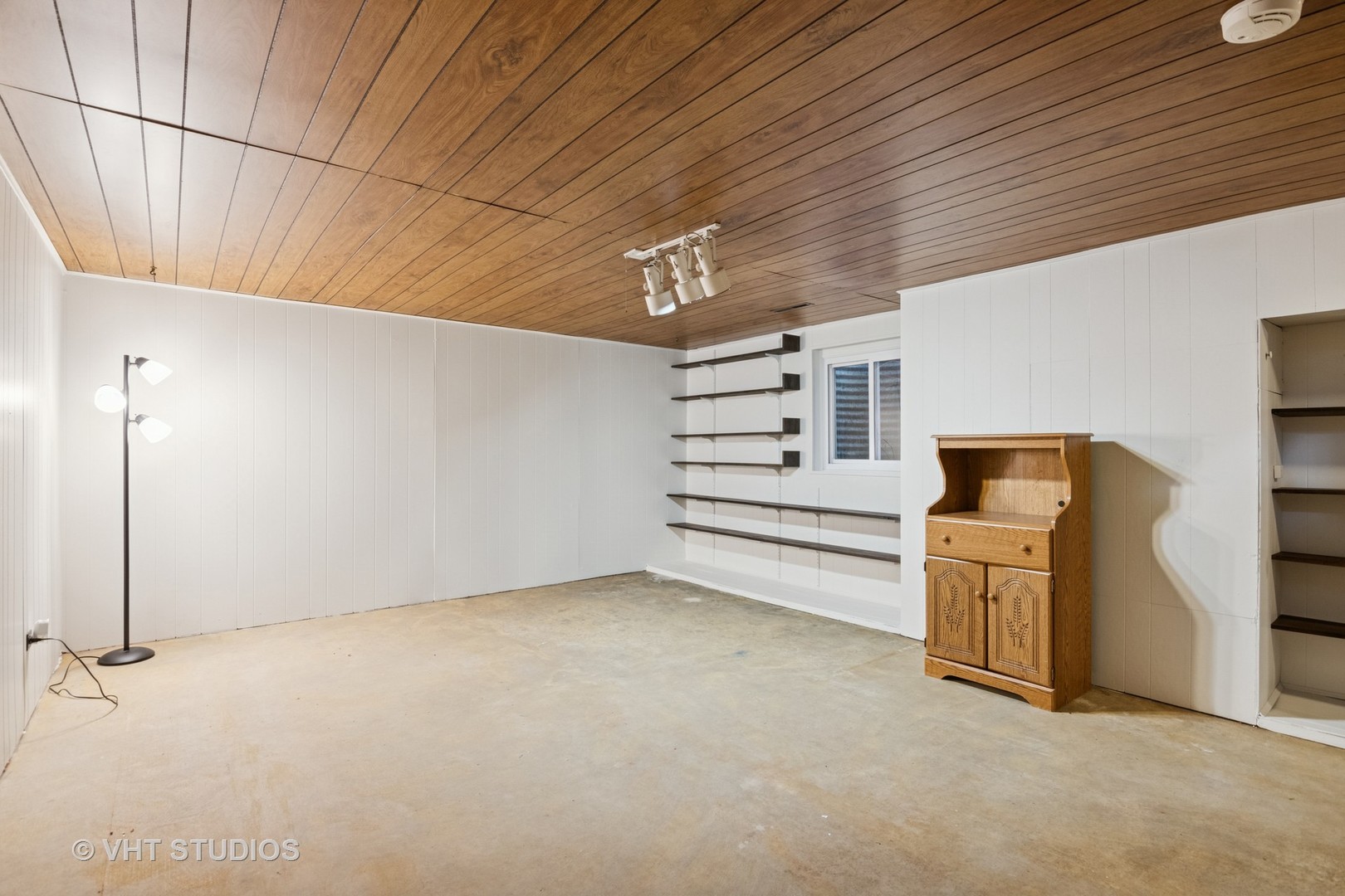 945 N Stark Drive Property Photo 23