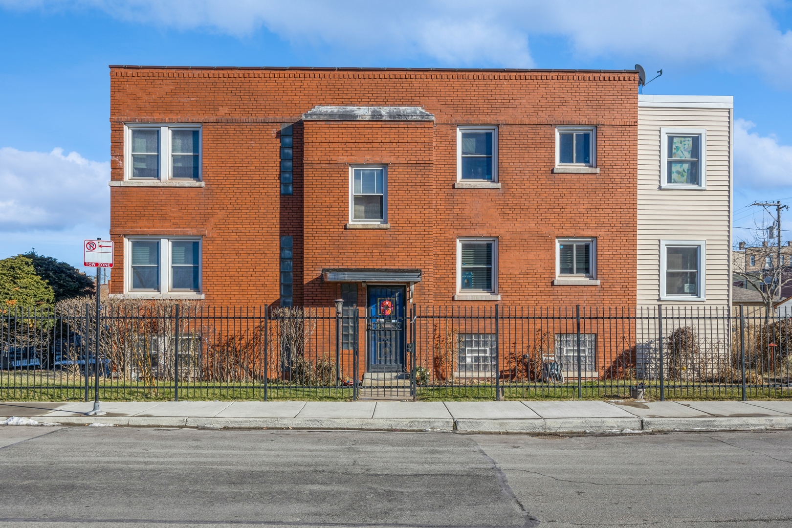 4259 W 21st Street Property Photo 1