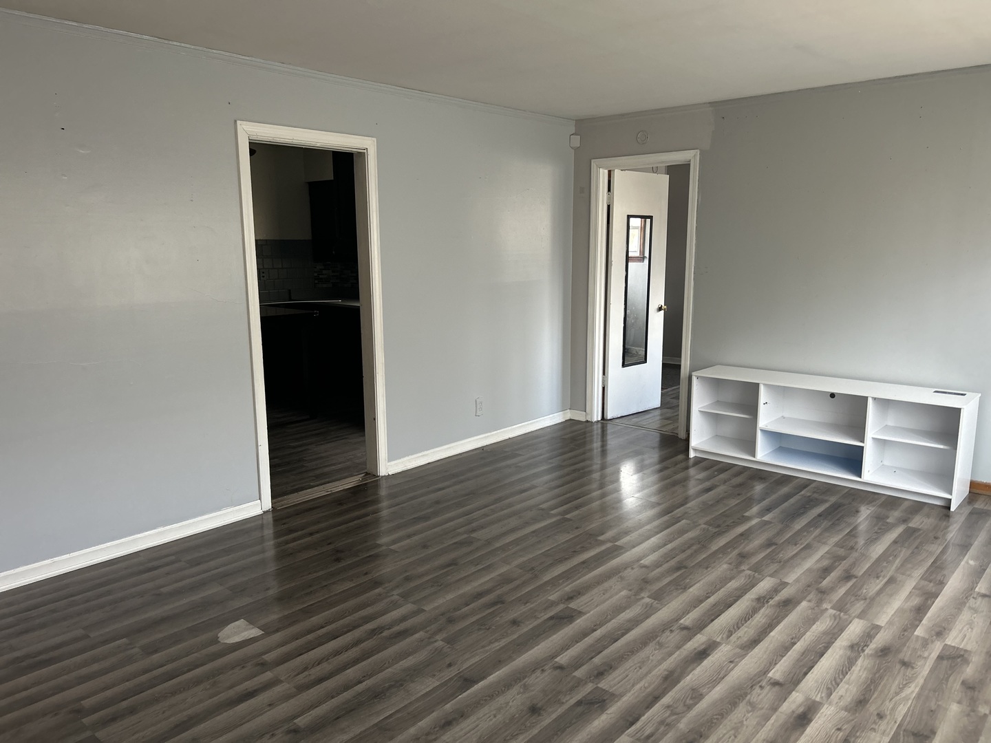 3733 W 157th Street Property Photo 4
