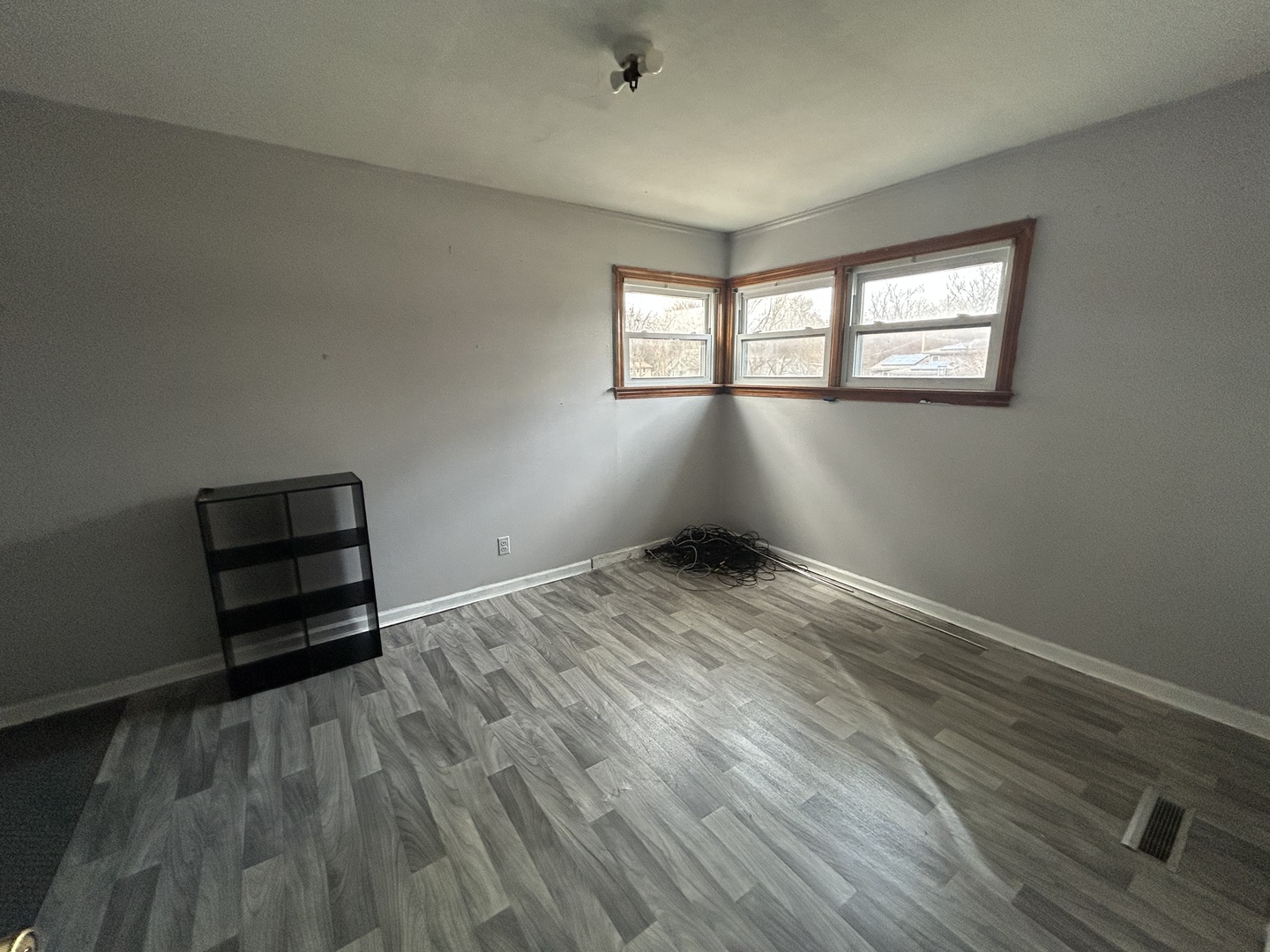 3733 W 157th Street Property Photo 11