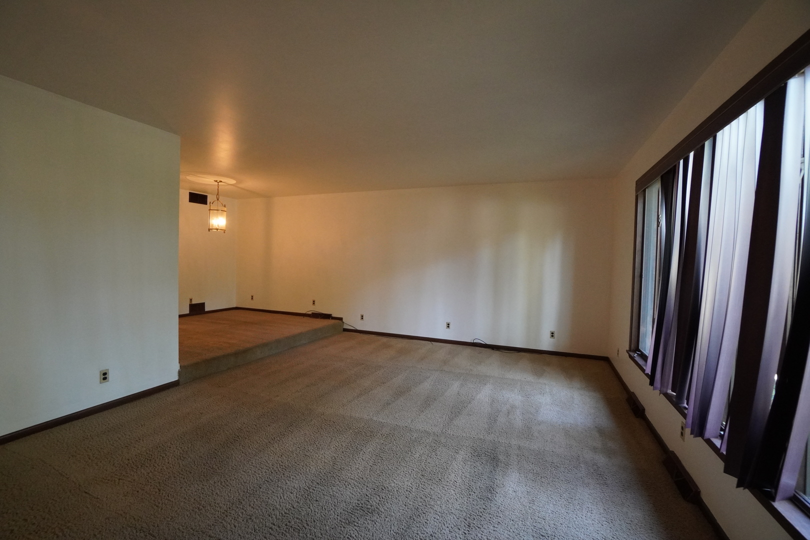 960 W 66th Avenue Property Photo 8