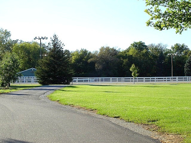 3006 Rolling Oaks Road Property Photo 7