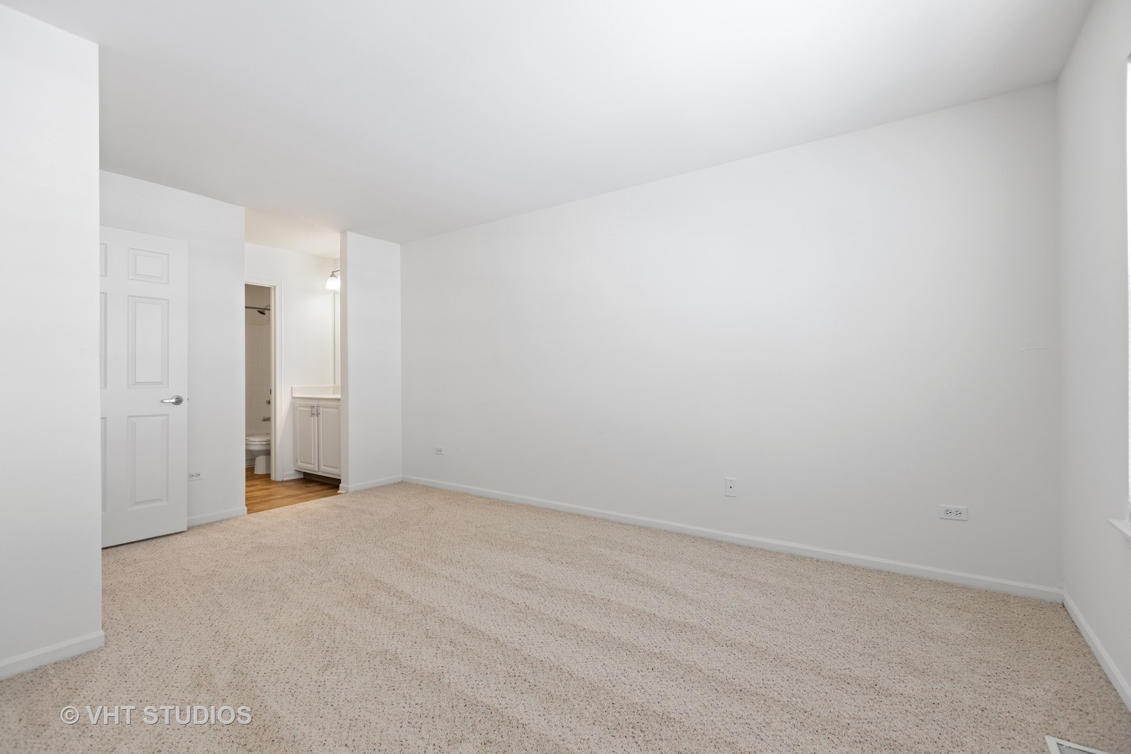 348 Schubert Court 348 Property Photo 9
