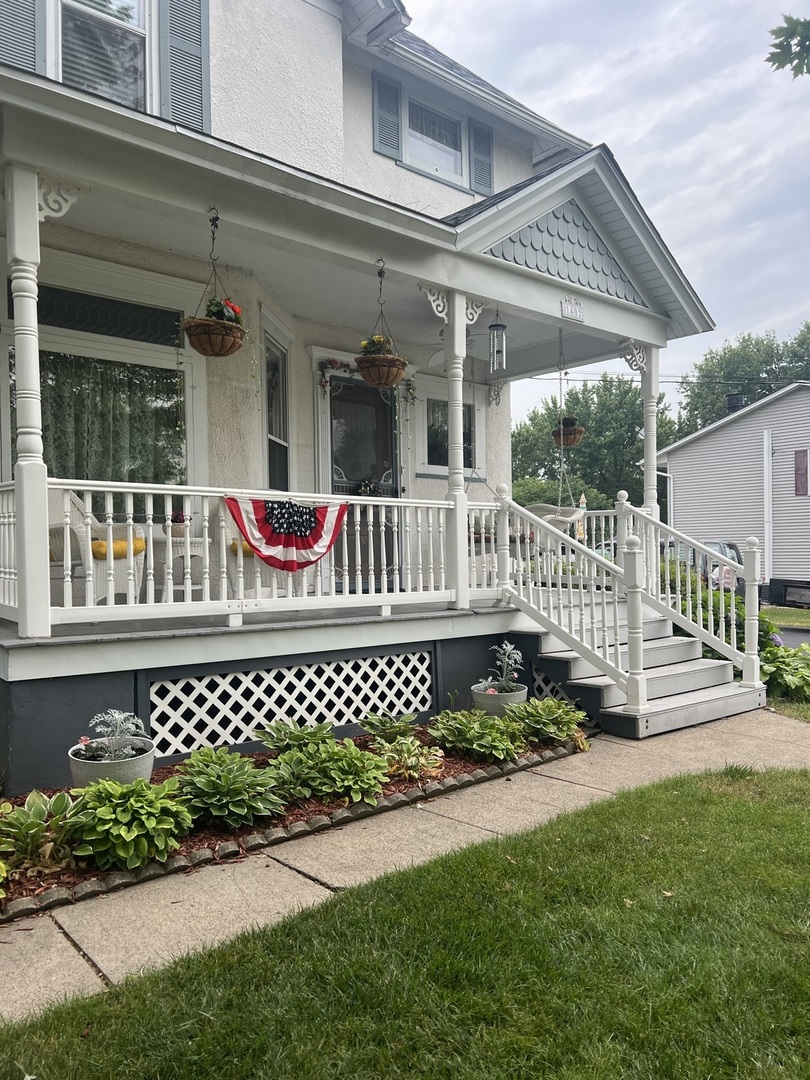1402 S Euclid Avenue Property Photo 4