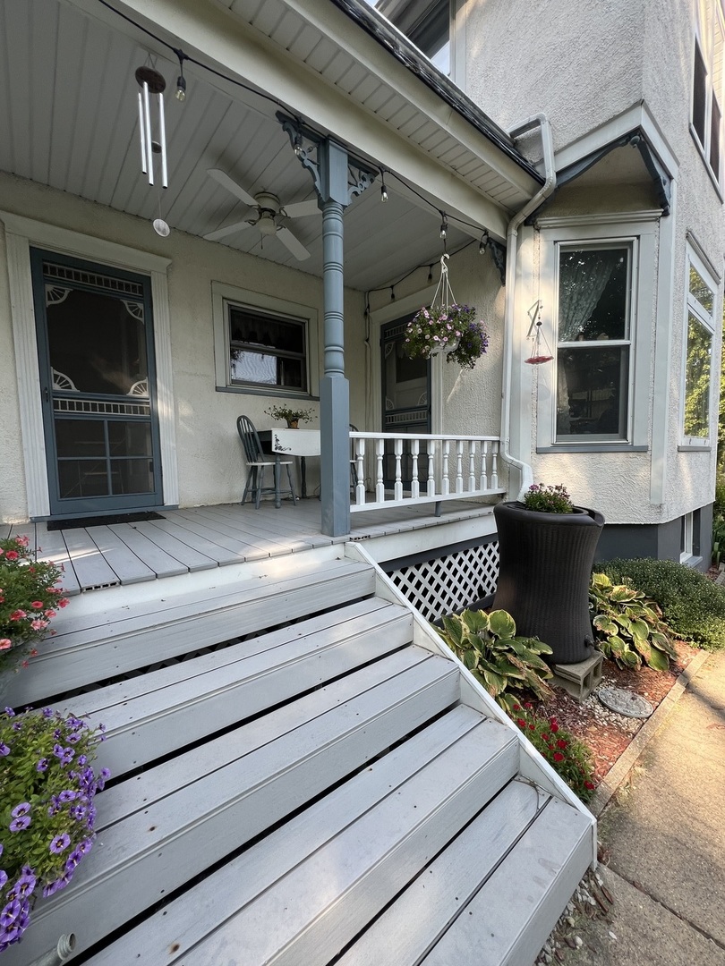 1402 S Euclid Avenue Property Photo 9