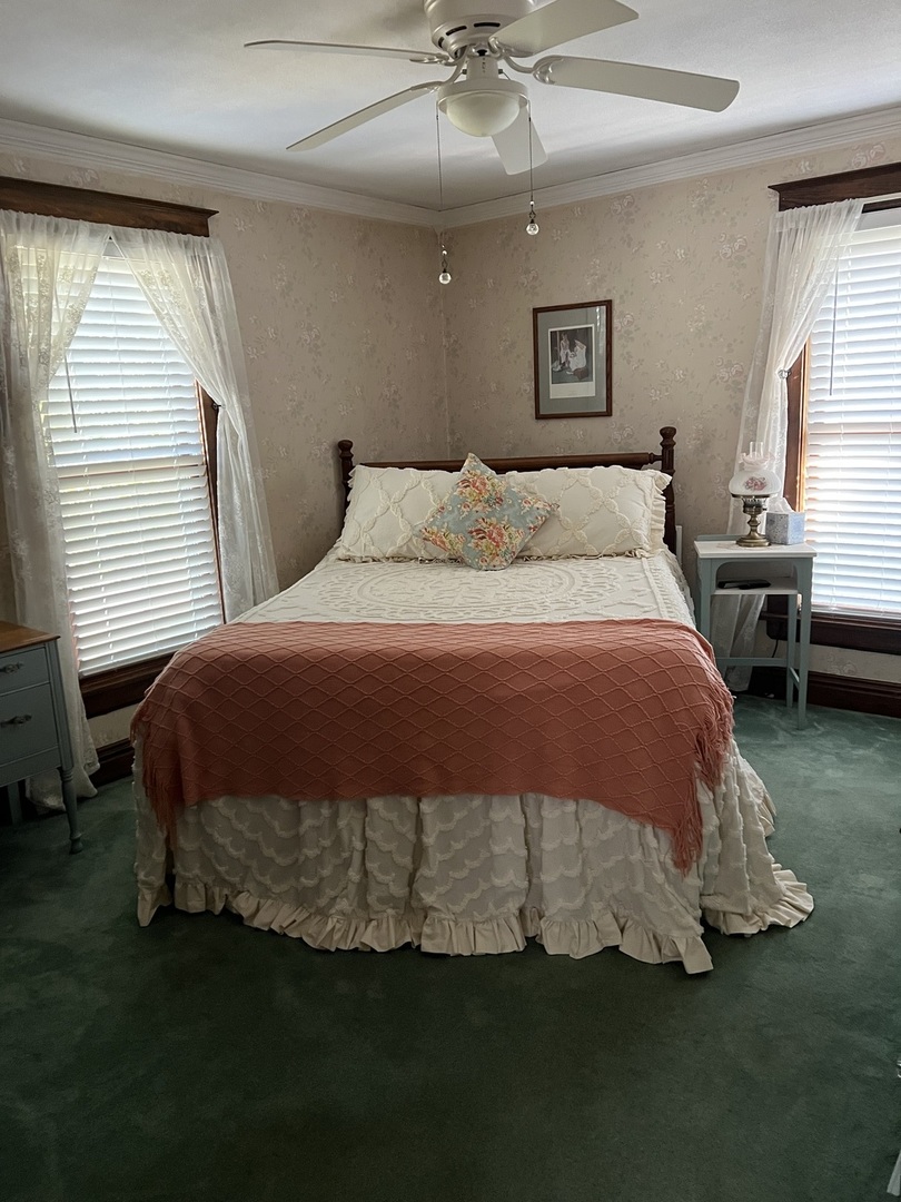 1402 S Euclid Avenue Property Photo 30
