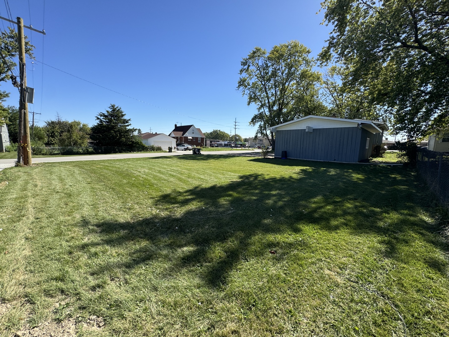11324 W Grand Ave Property Photo 10