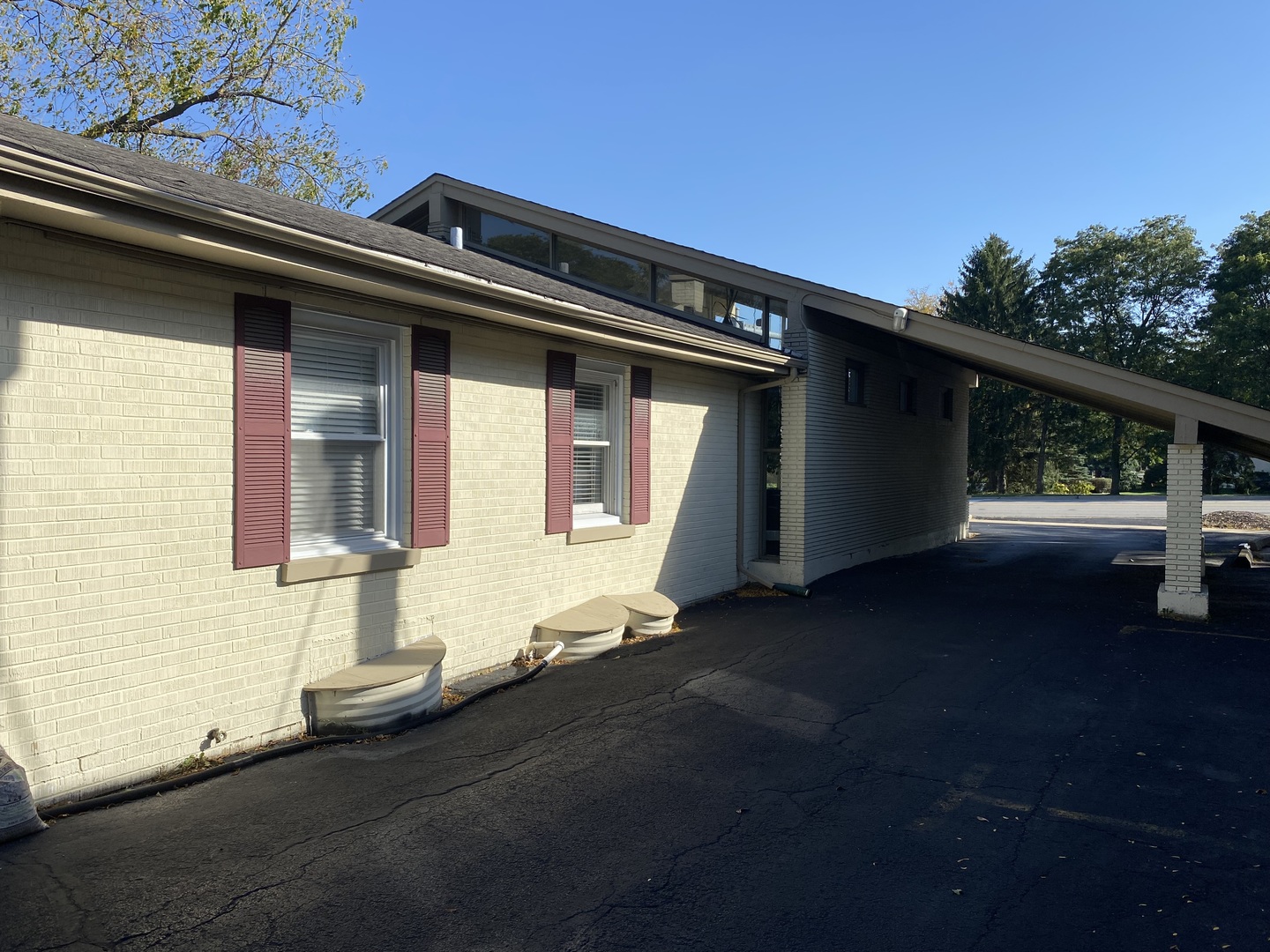 1700 Ogden Avenue Property Photo 12