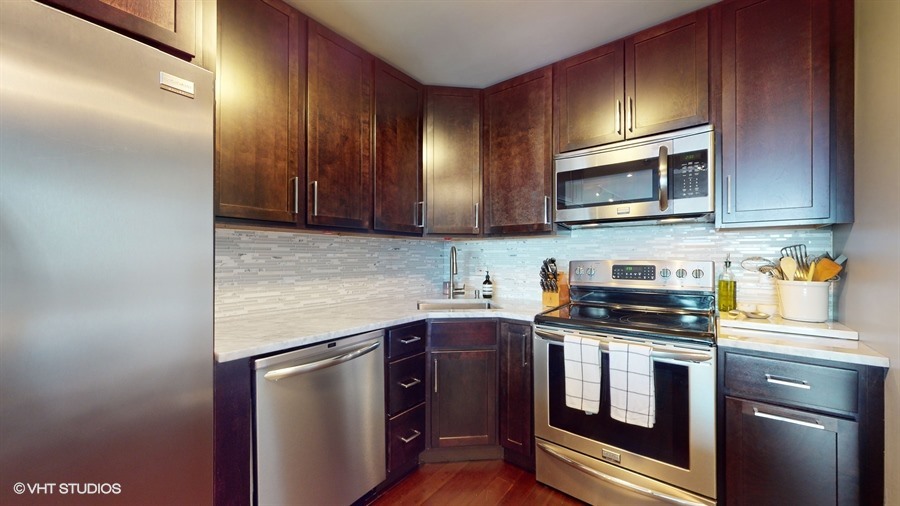 10 E Ontario Street 4301 Property Photo 8