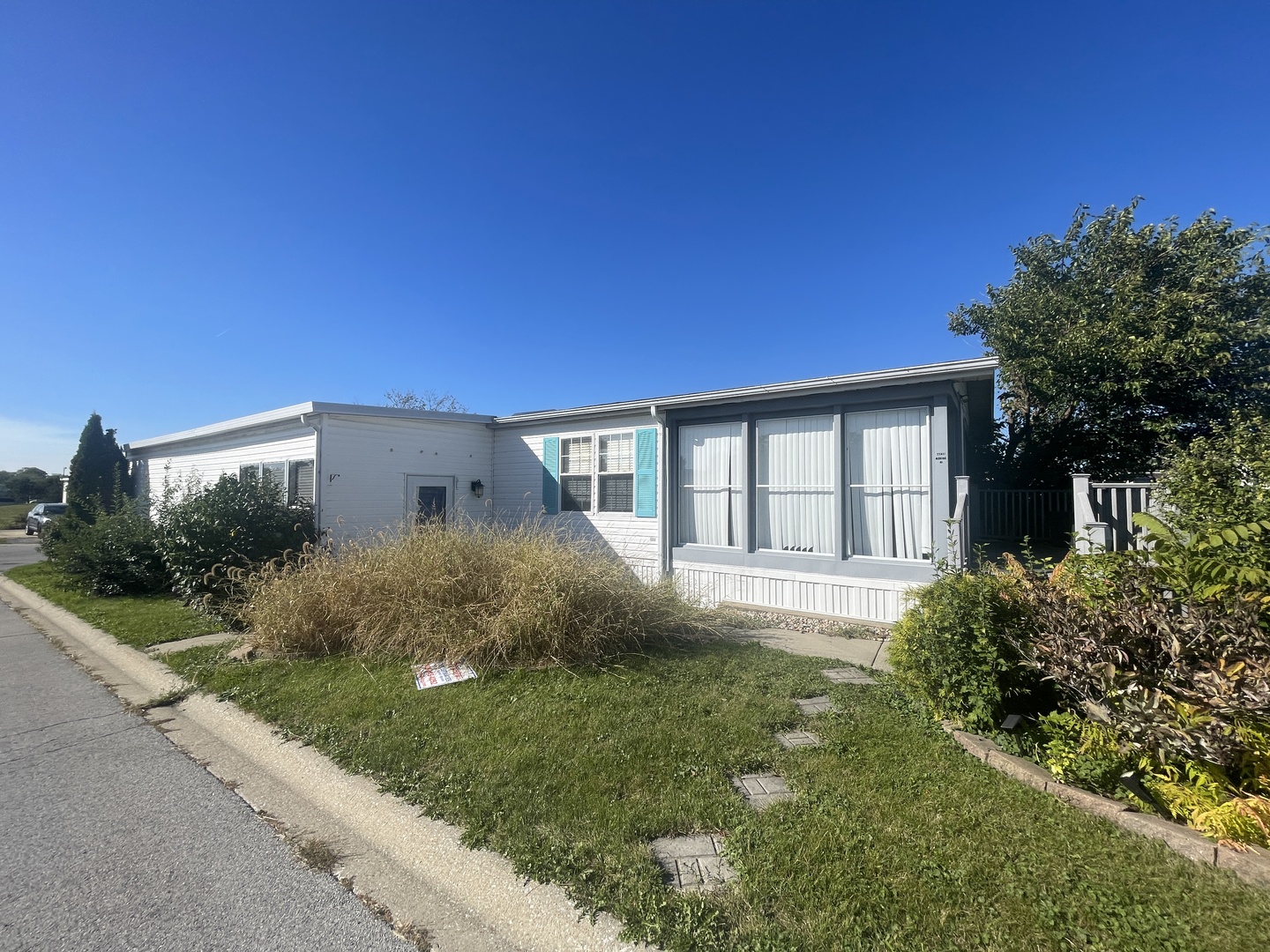25821 Merion Drive Property Photo 2