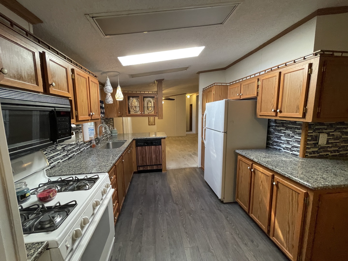 25821 Merion Drive Property Photo 15