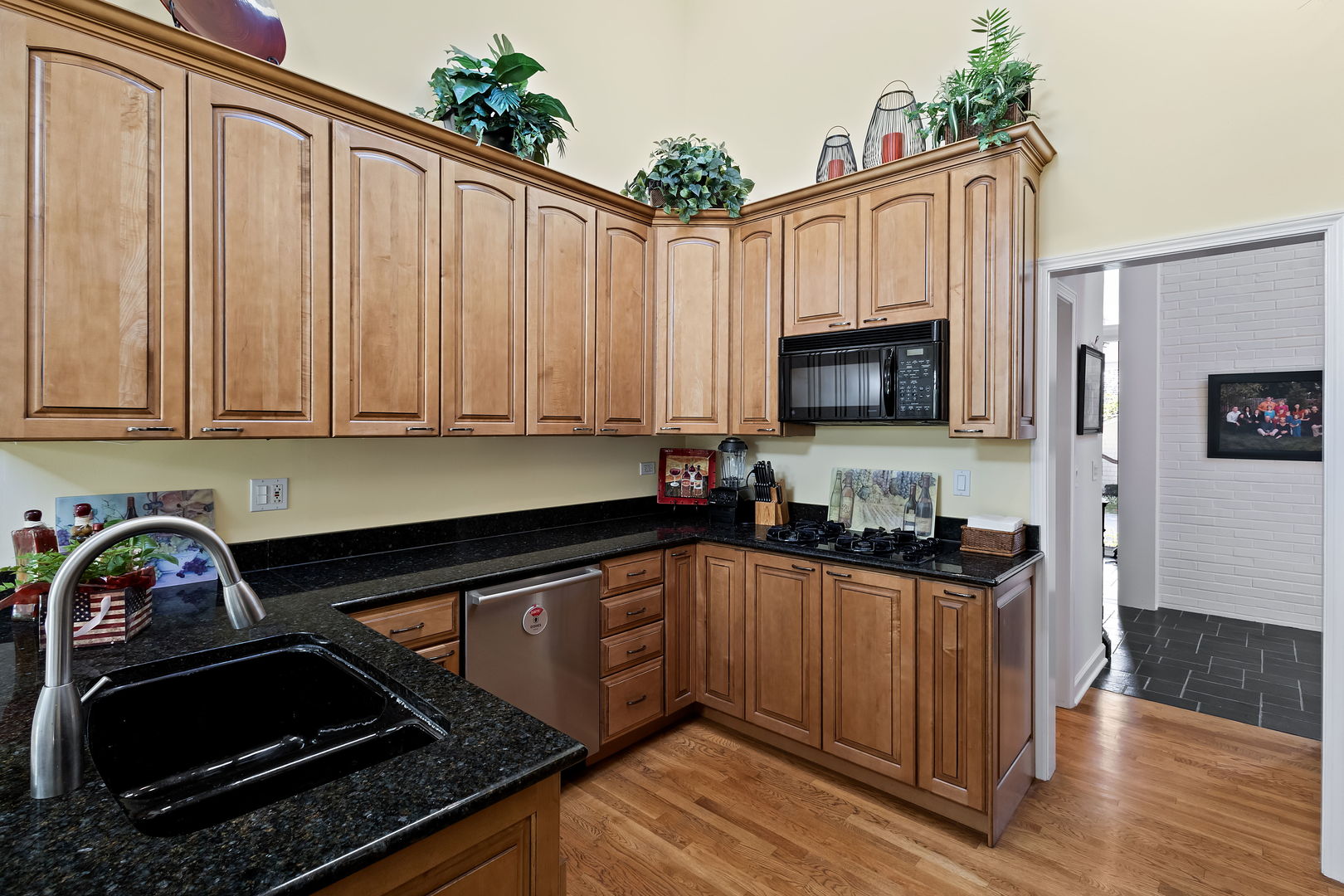169 Briarwood North Property Photo 8