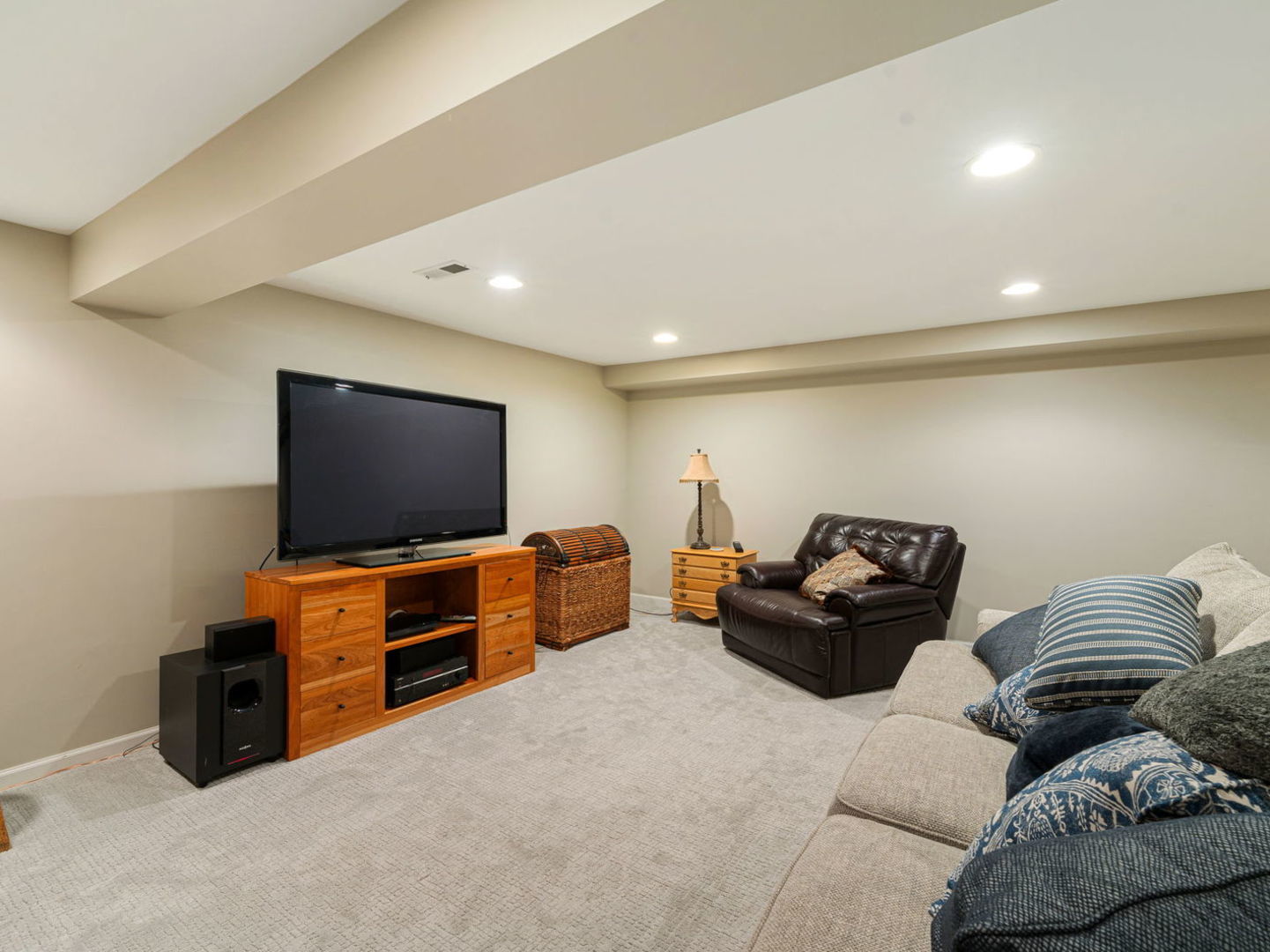 36 Croydon Lane Property Photo 37