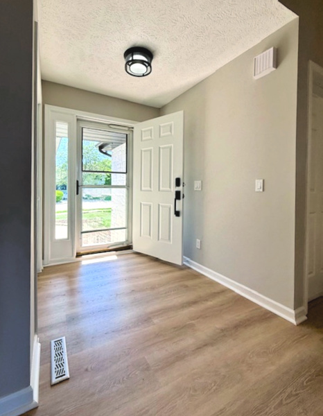 2501 Woodridge Place Property Photo 23