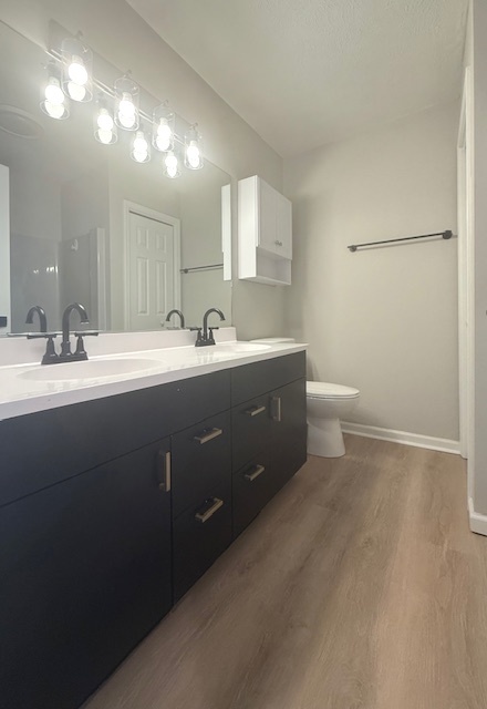 2501 Woodridge Place Property Photo 98