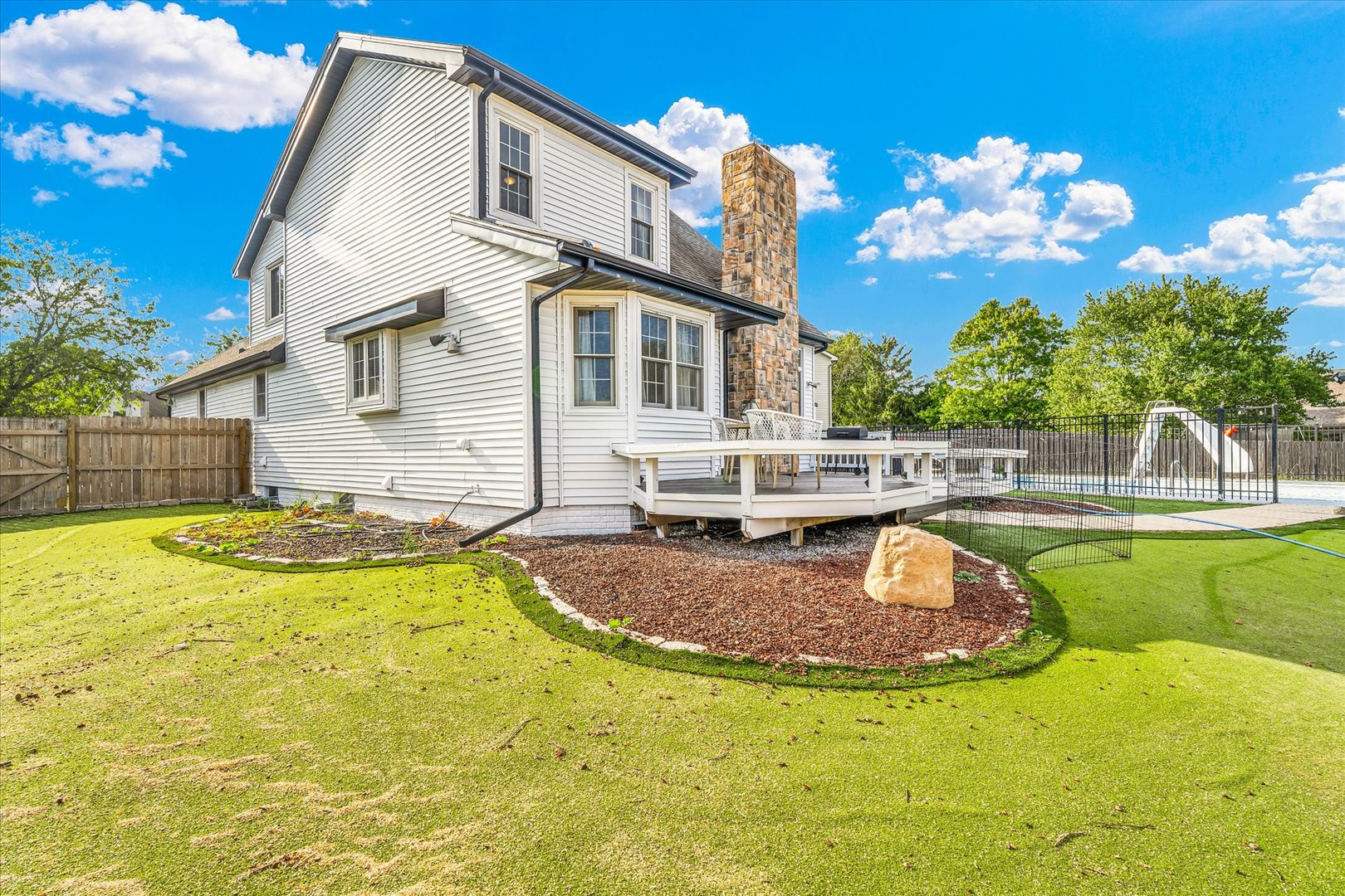 2501 Woodridge Place Property Photo 125