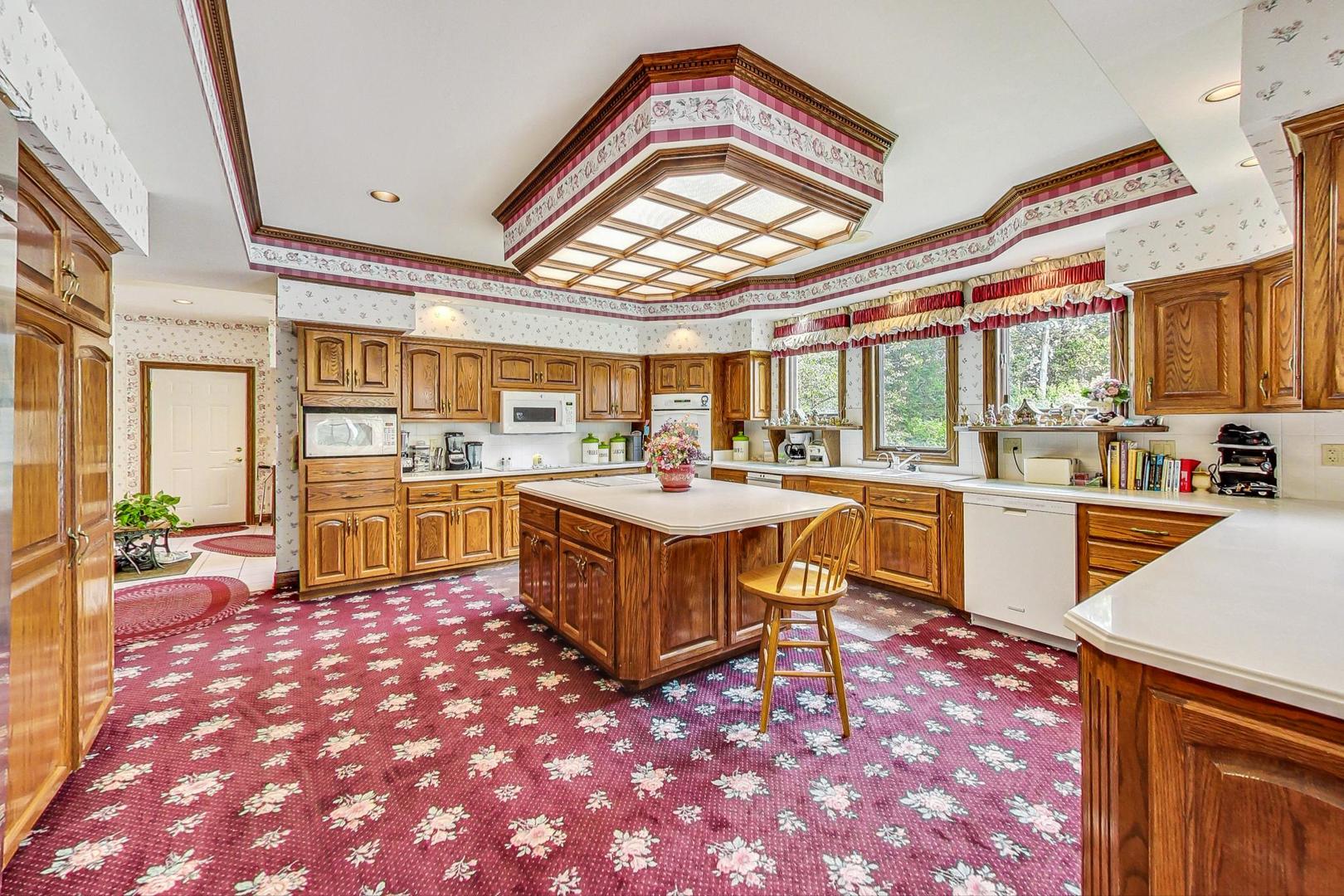 3s201 S Raddant Road Property Photo 20