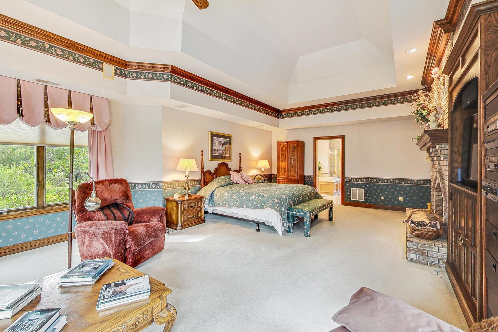 3s201 S Raddant Road Property Photo 29