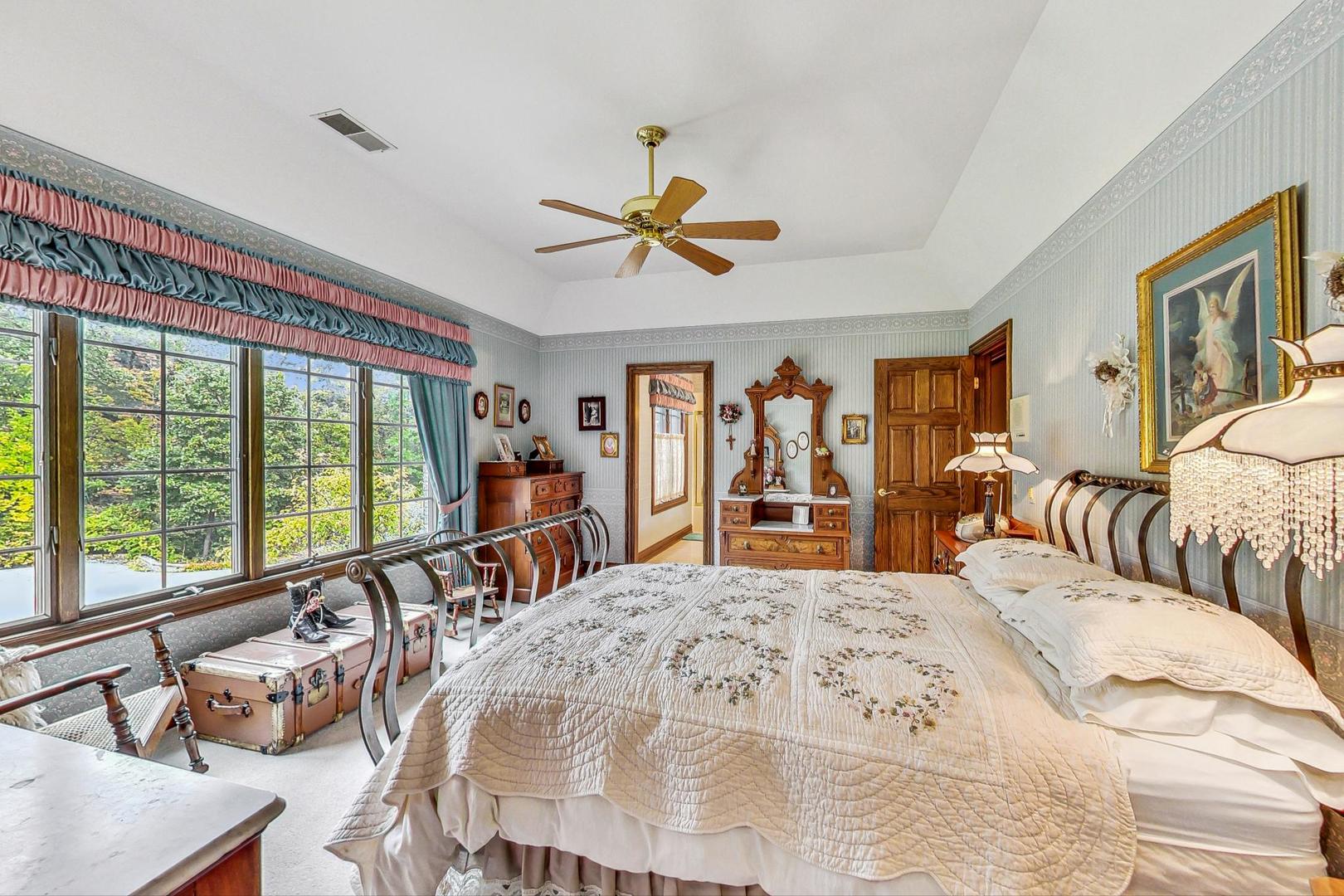 3s201 S Raddant Road Property Photo 30