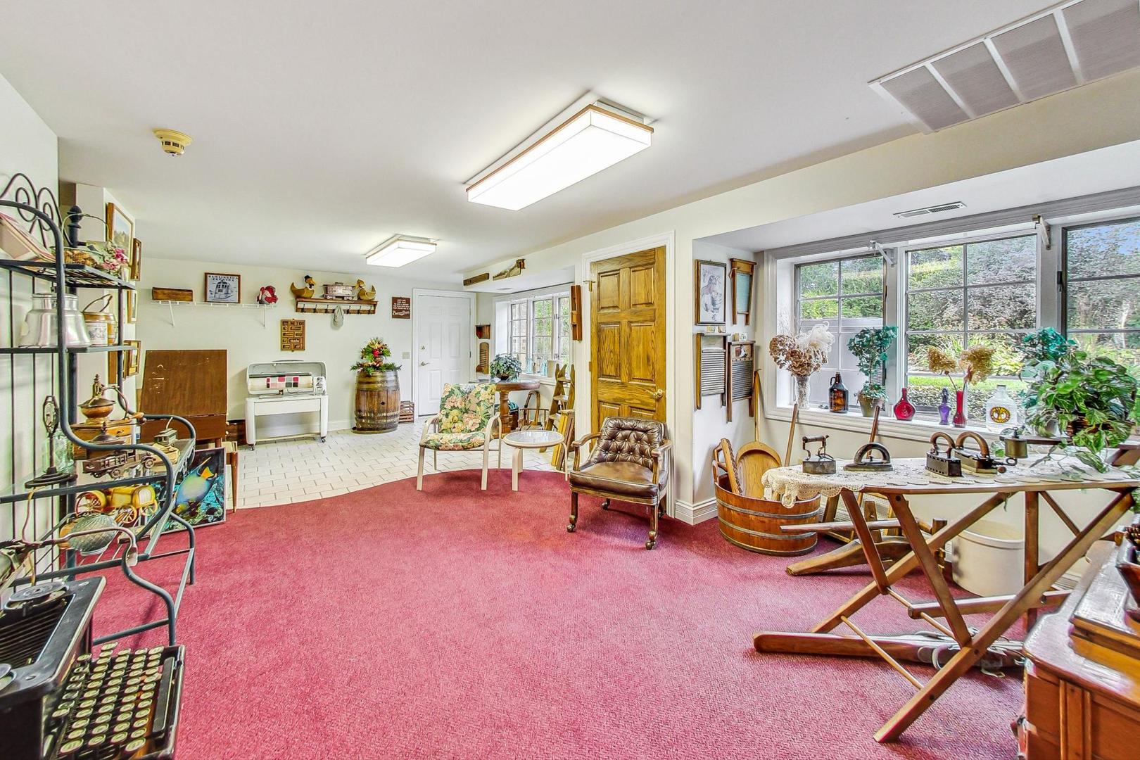 3s201 S Raddant Road Property Photo 42