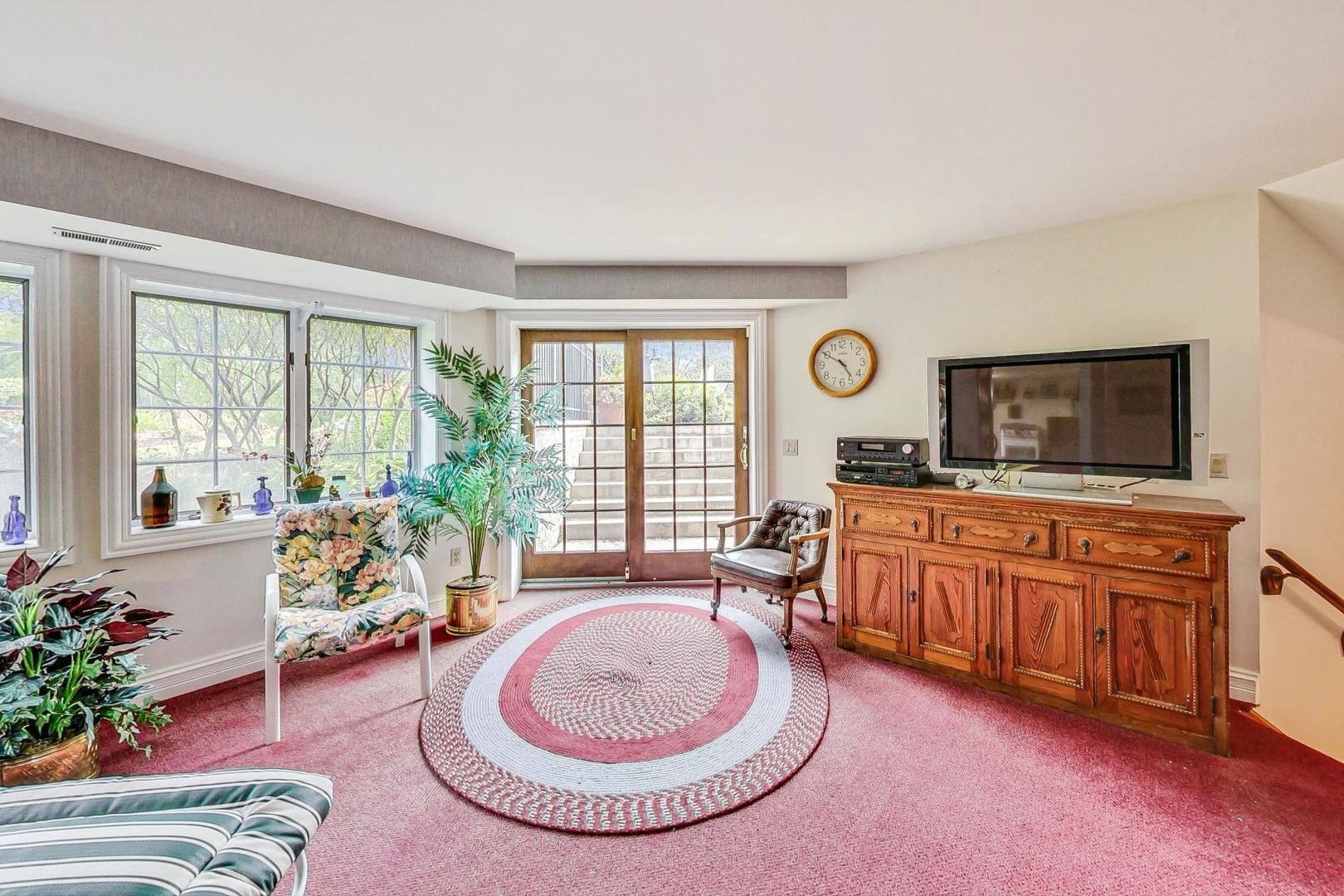 3s201 S Raddant Road Property Photo 43