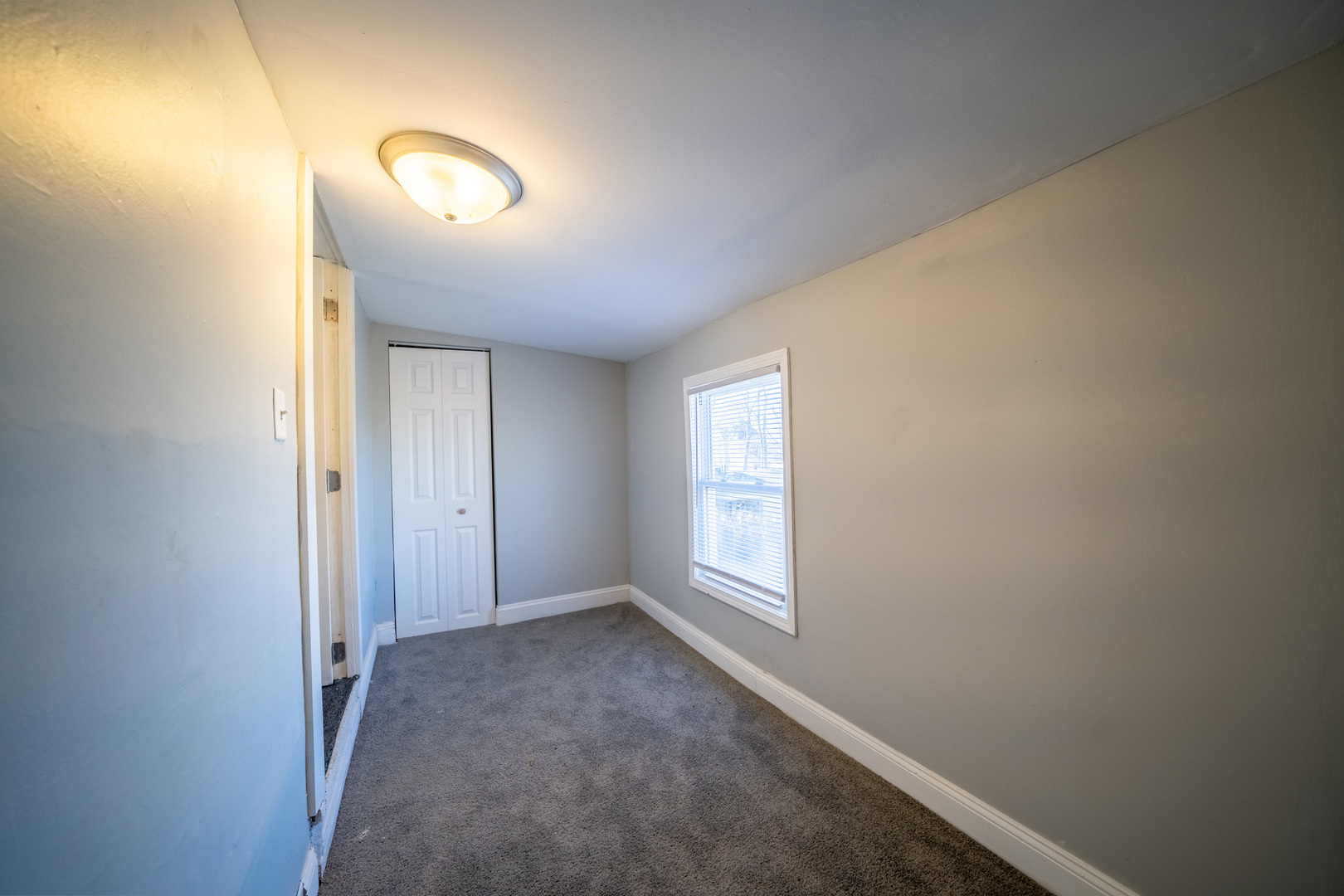 8616 S Emerald Avenue Property Photo 11