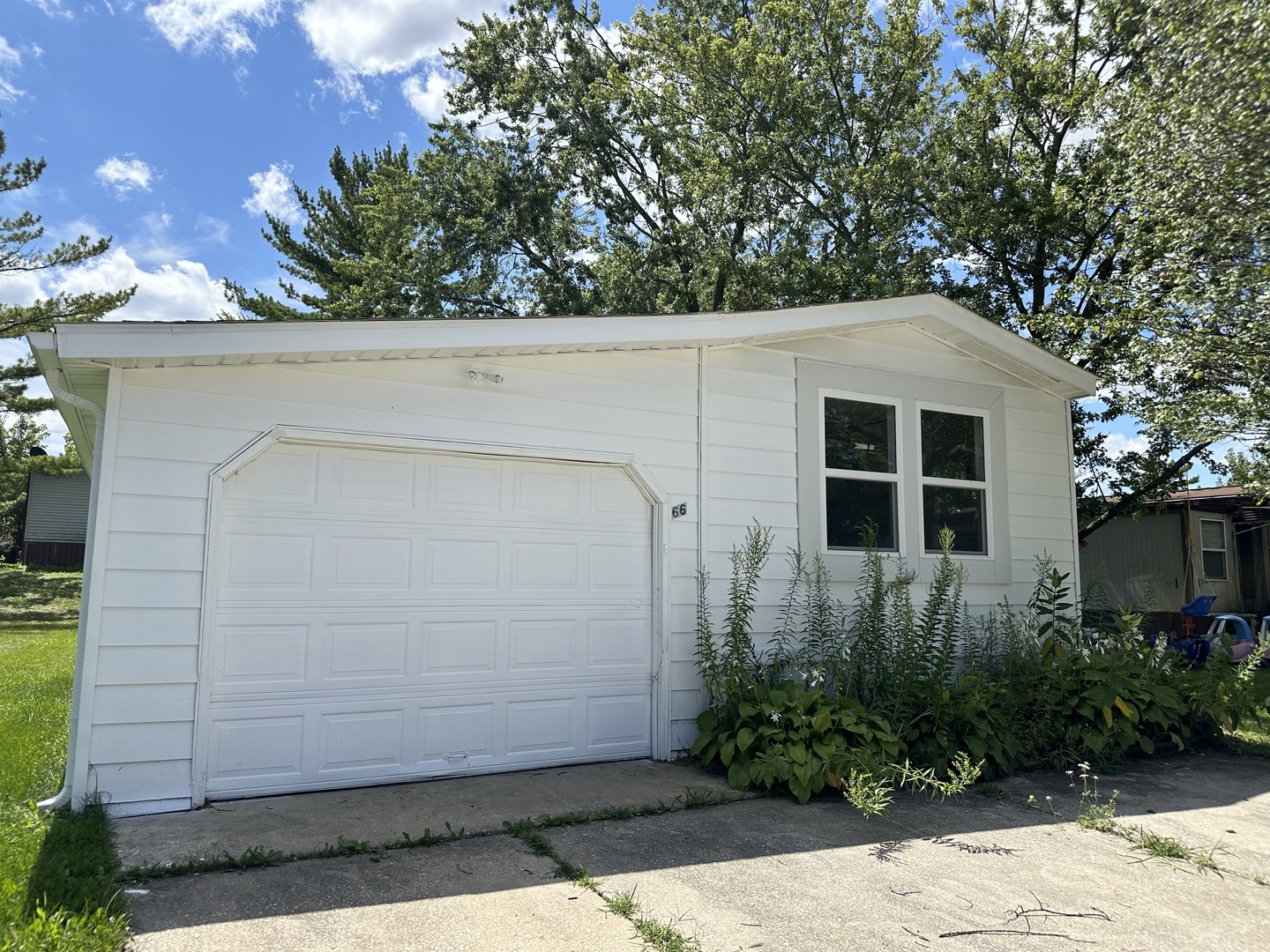 66 Candlegate Circle Property Photo 1