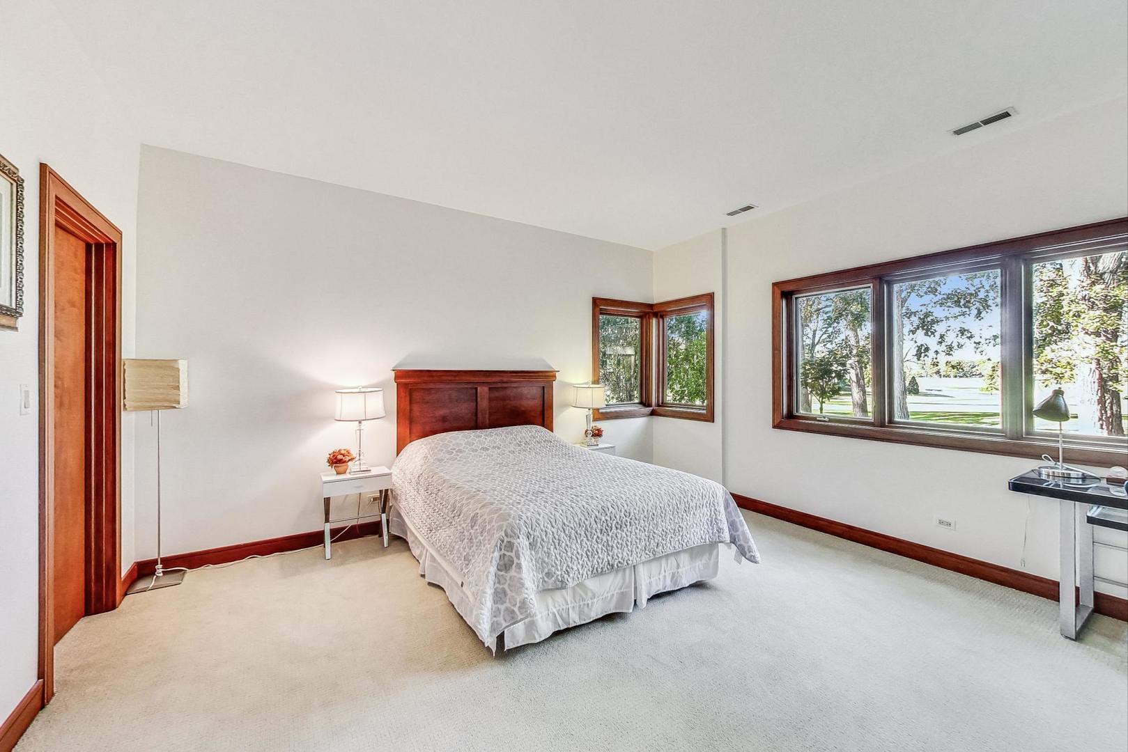 132 N Wynstone Drive Property Photo 30