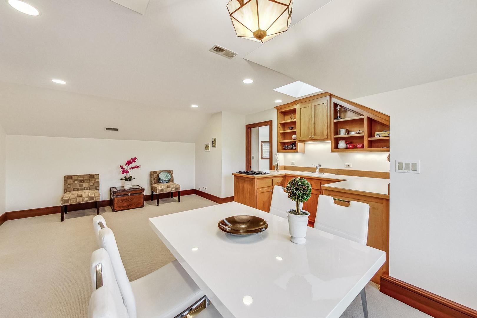 132 N Wynstone Drive Property Photo 36
