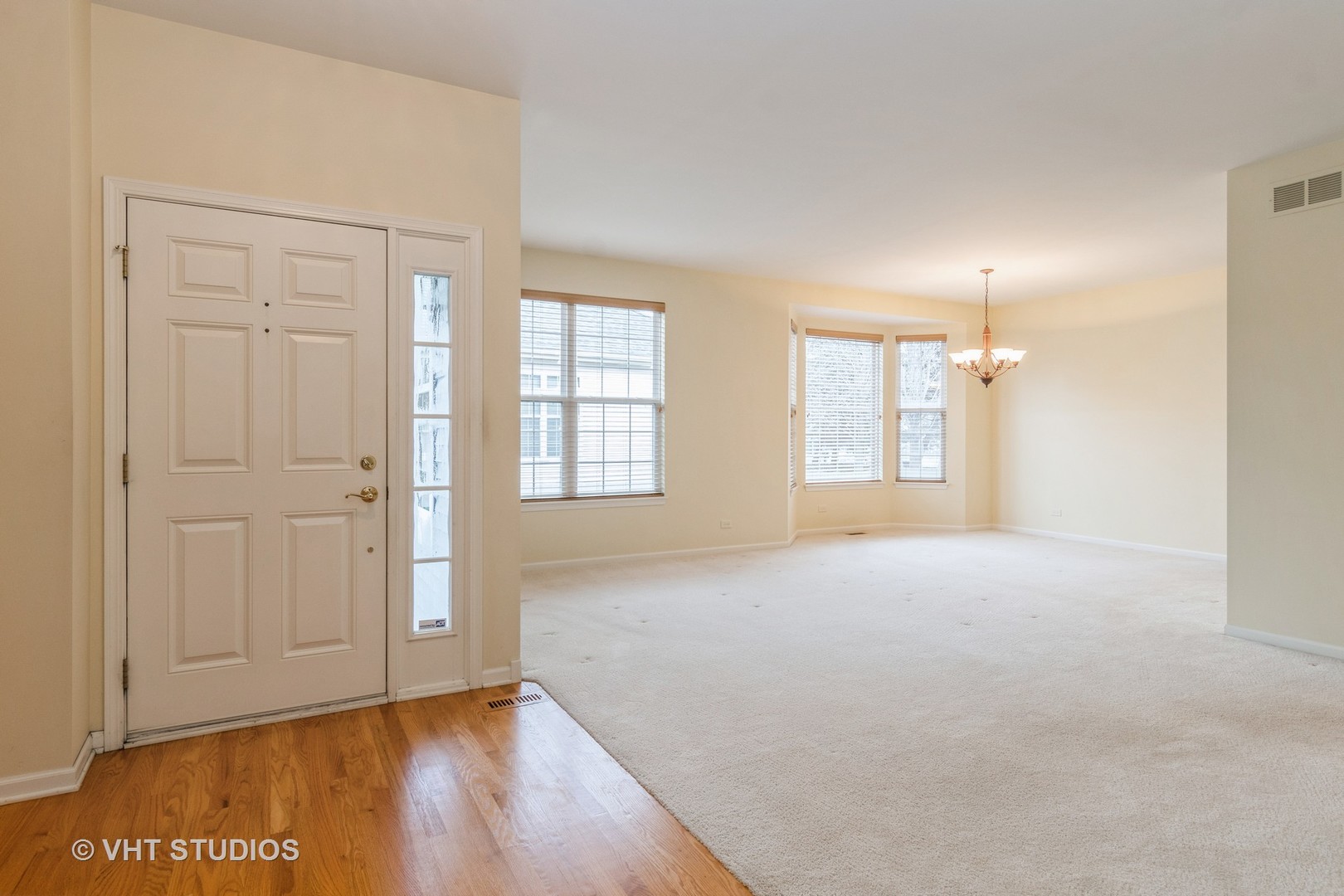 1181 Barkston Court Property Photo 3