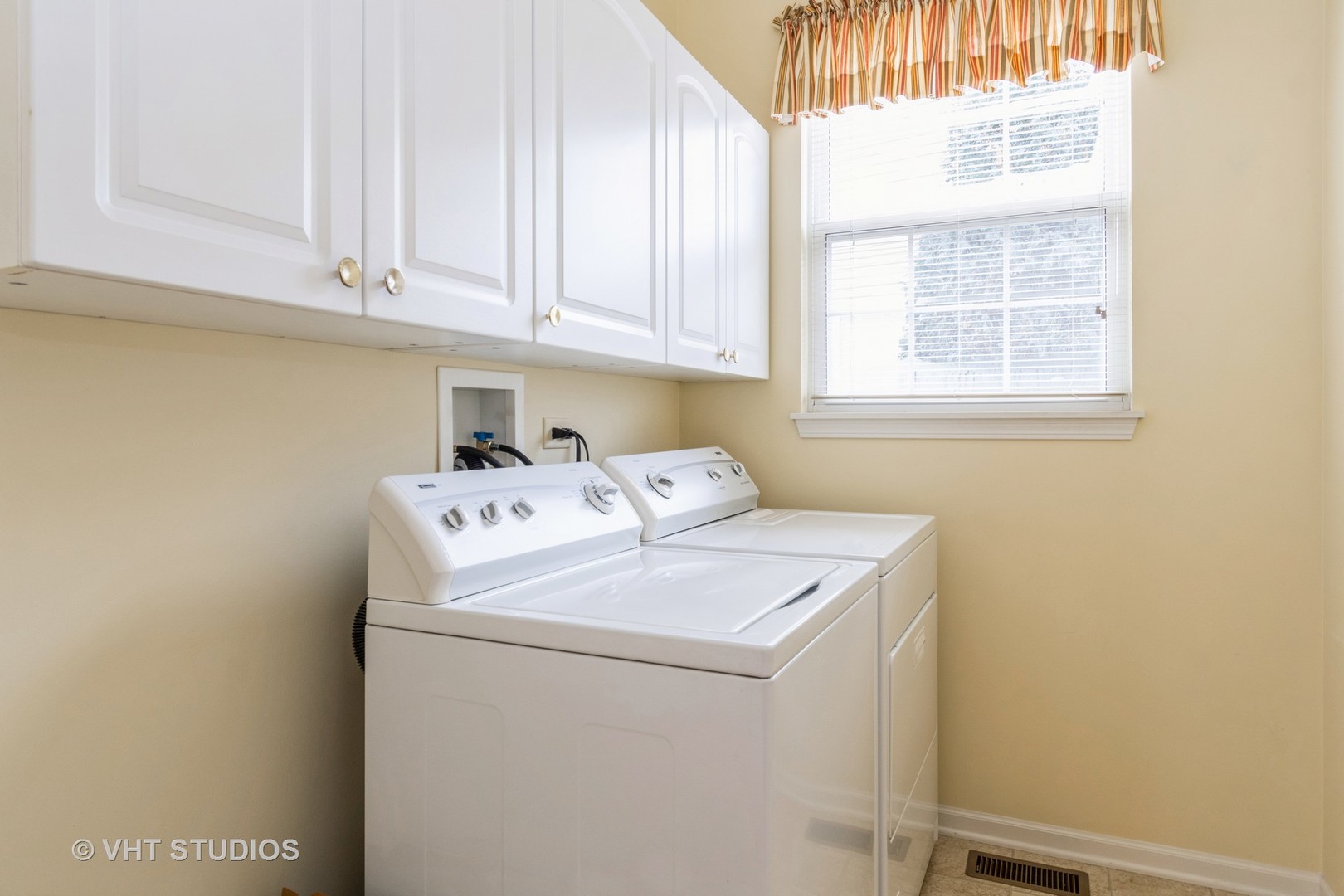 1181 Barkston Court Property Photo 23