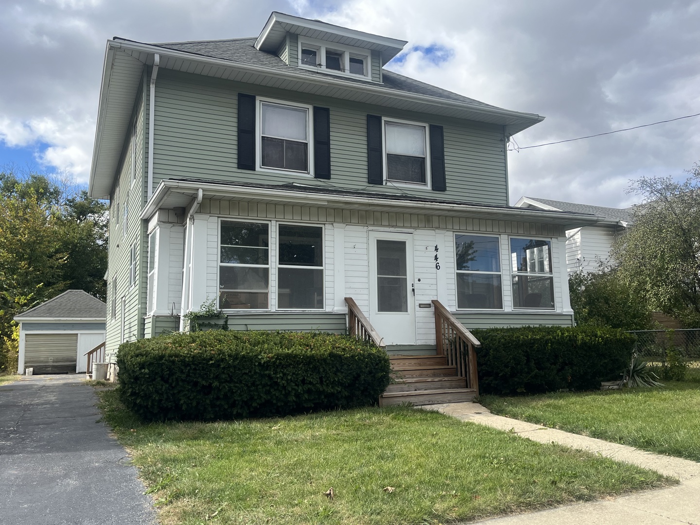 444-446 N View Street Property Photo 1