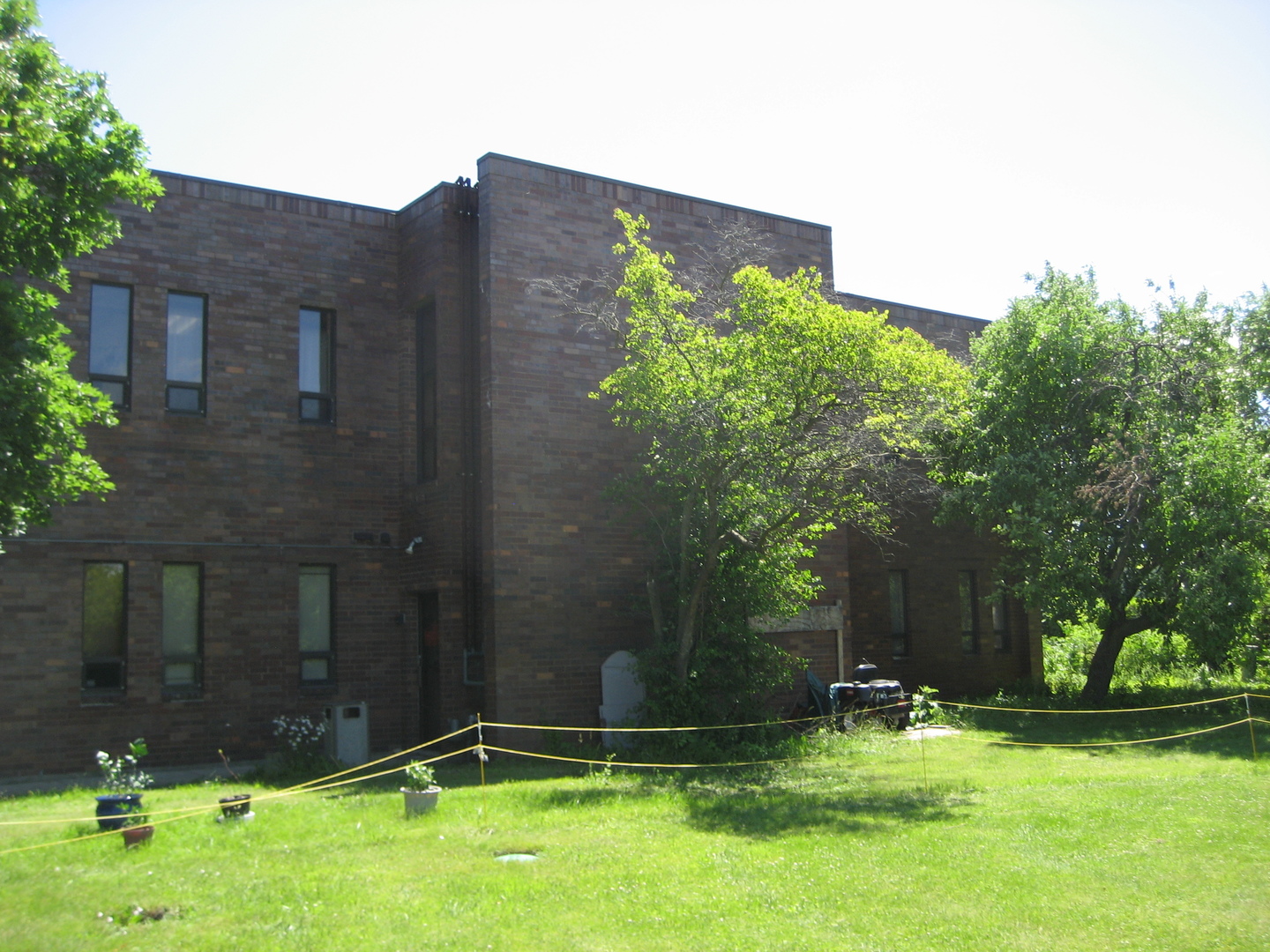 1040 S Milwaukee Avenue Property Photo 14