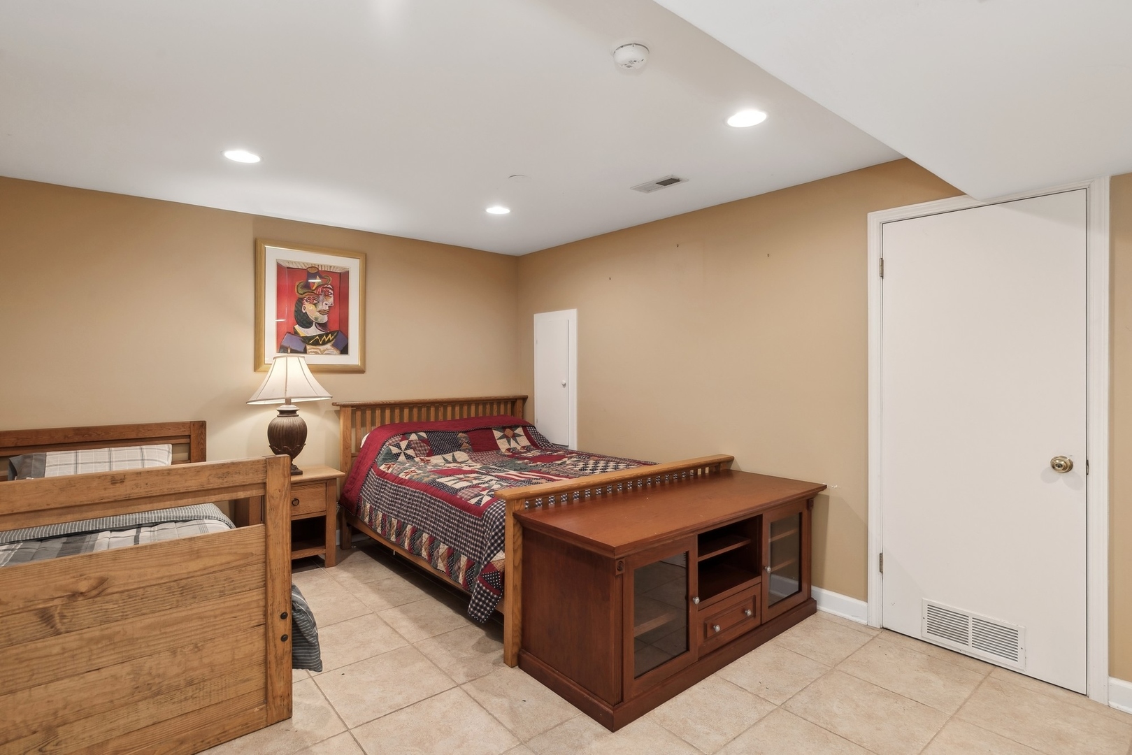 38635 N Drexel Boulevard Property Photo 24