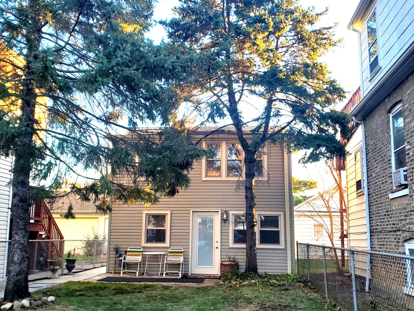 4943 W School Street Property Photo