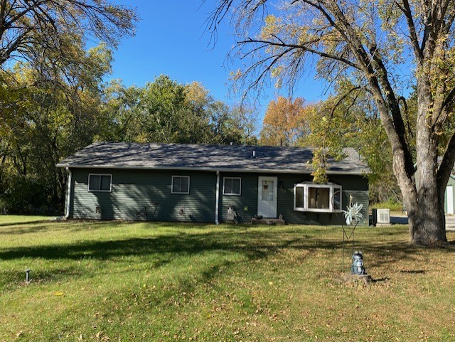 7 Clearwater Point Property Photo 2