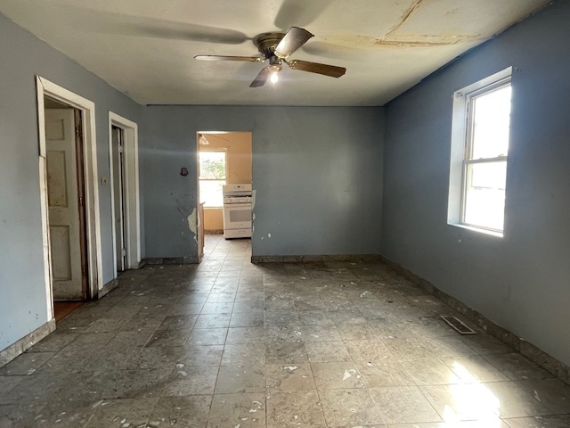 2347 121st Place Property Photo 5