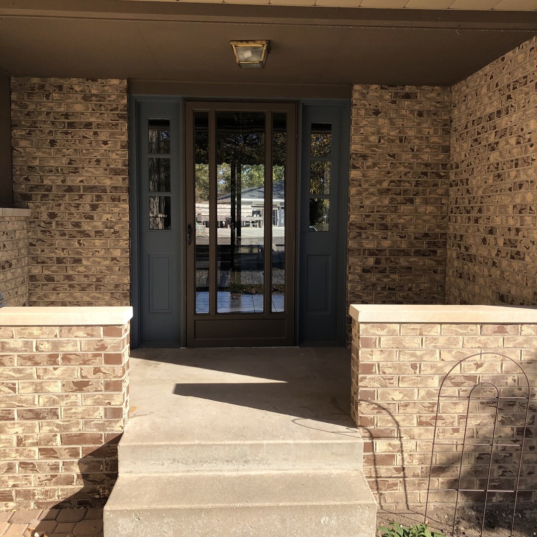 2705 Debo Drive Property Photo 2