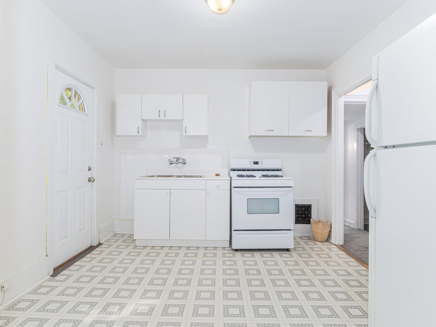208 N Babcock St Property Photo 31