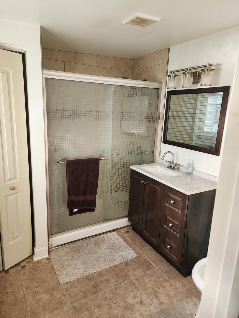 1351 Highridge Parkway Property Photo 7