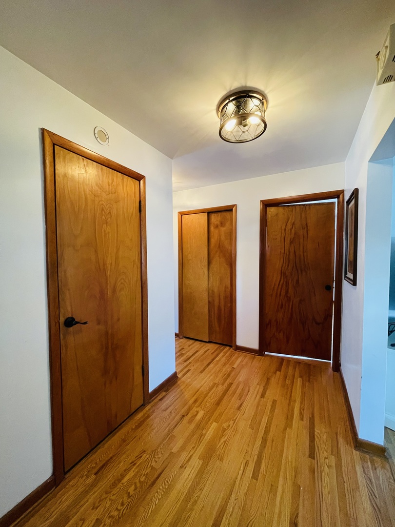 1301 Charles Street Property Photo 16